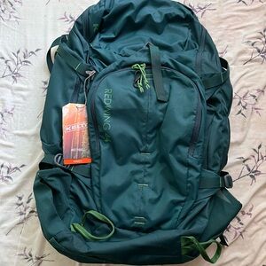 BRAND NEW Kelty Redwing 44L